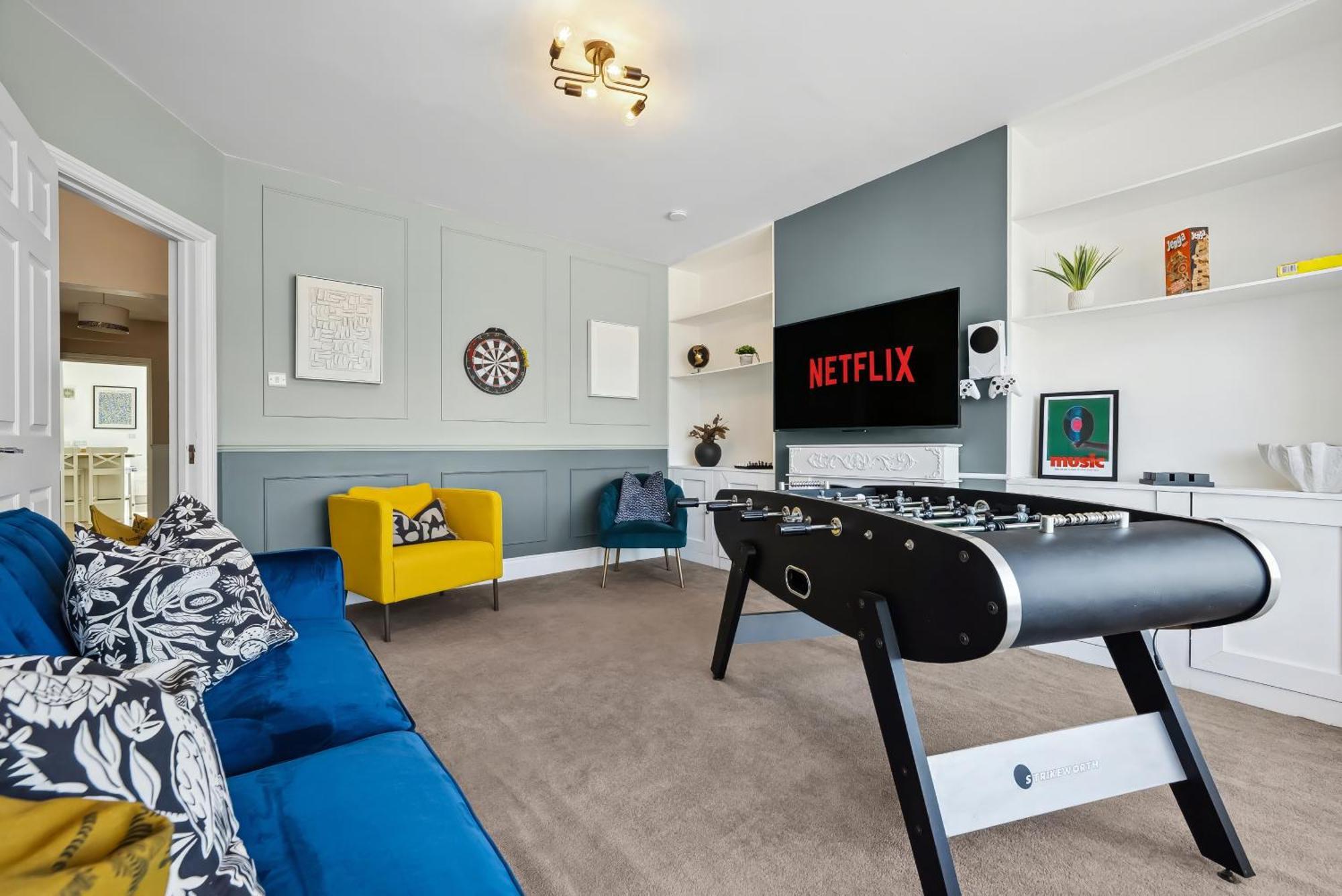 Long Term And Summer Special Offer! 5-Bedroom Spacious, Stunning Design, Sociable Areas & Cosy House Near South Downs Park, Sleeps 11 With Games Room, Private Parking And Garden- By Blue Puffin Stays Waterlooville Luaran gambar